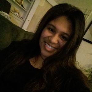 Meet your Posher, Elena